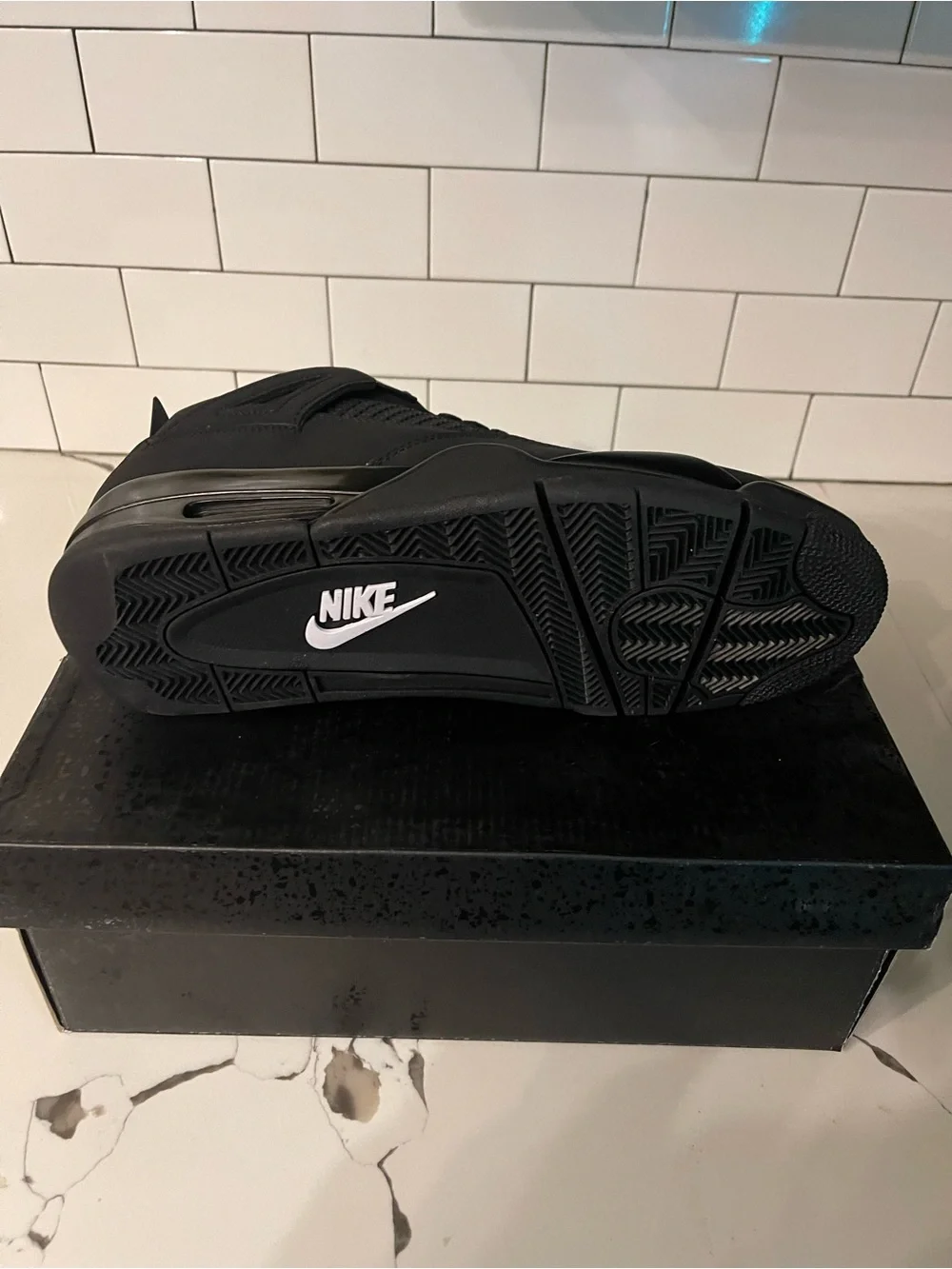 Mens Retro 4 Black Cat Size 11.5.